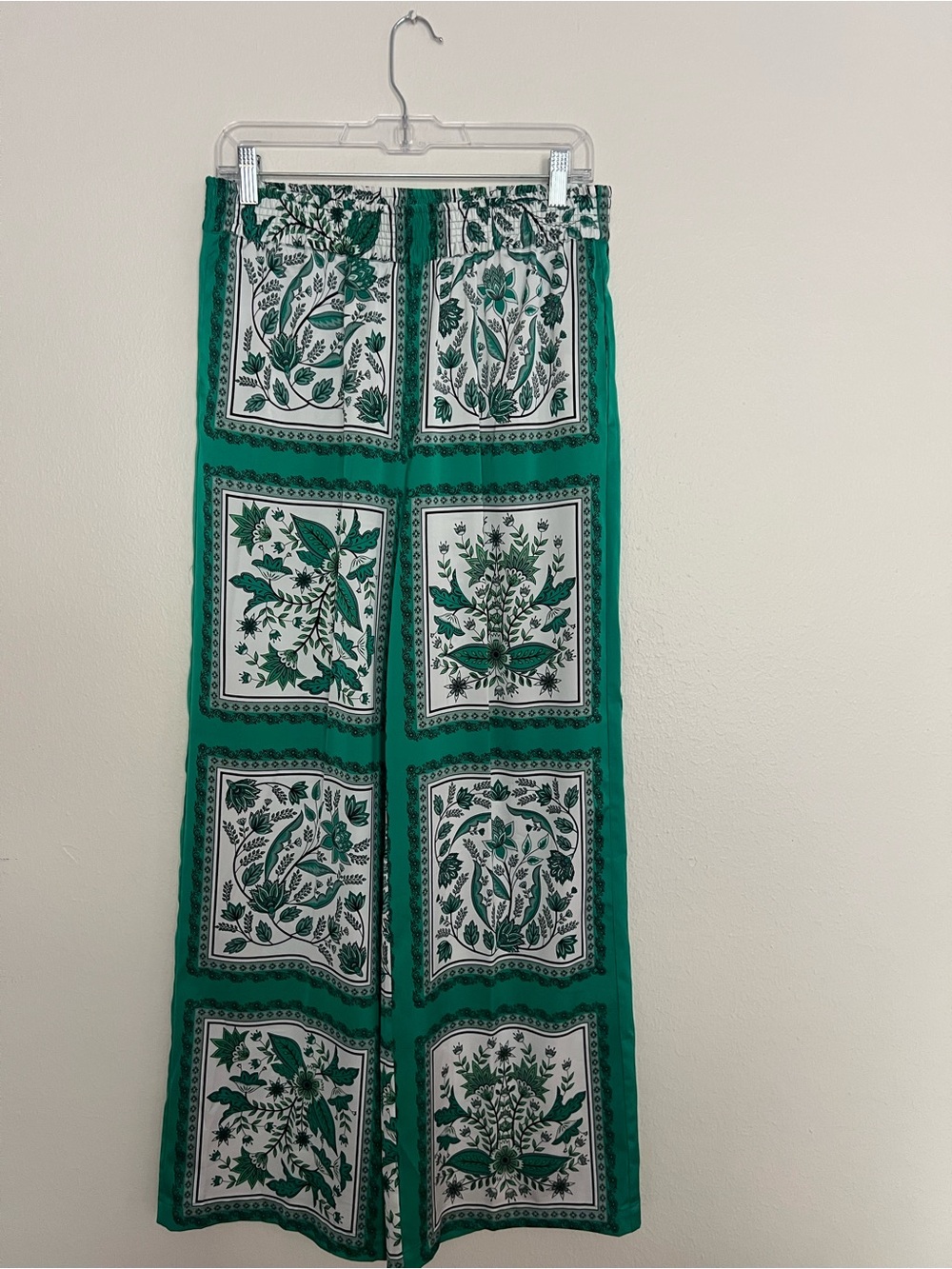 Rachel Zoe Emerald Green Botanical-Print Wide Leg Pants Set - Picture 5 of 9
